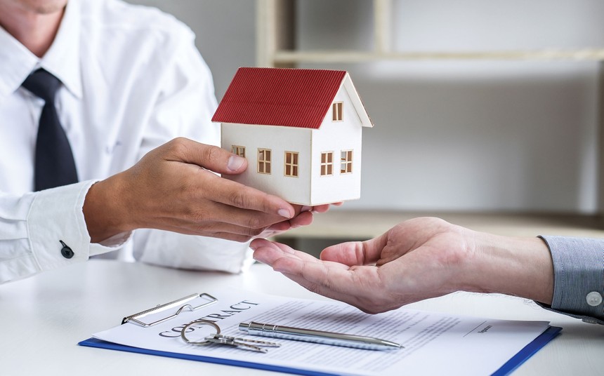 PROCESS OF RESOLVING DISPUTES OVER APARTMENT PURCHASE AND SALE 